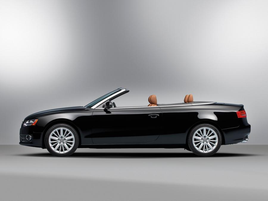  Audi A5 Cabriolet 2.0T 2009 года  (NA) (фото 12 из 17)